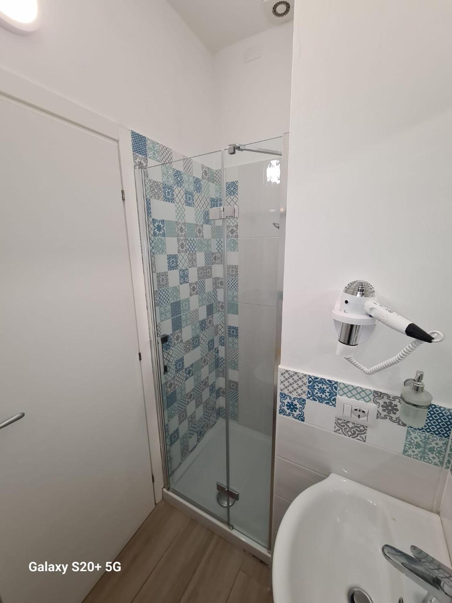 Galteri Housing 2 Appartamento Centro Storico Vicino Arco Etrusco Perugia Bagian luar foto